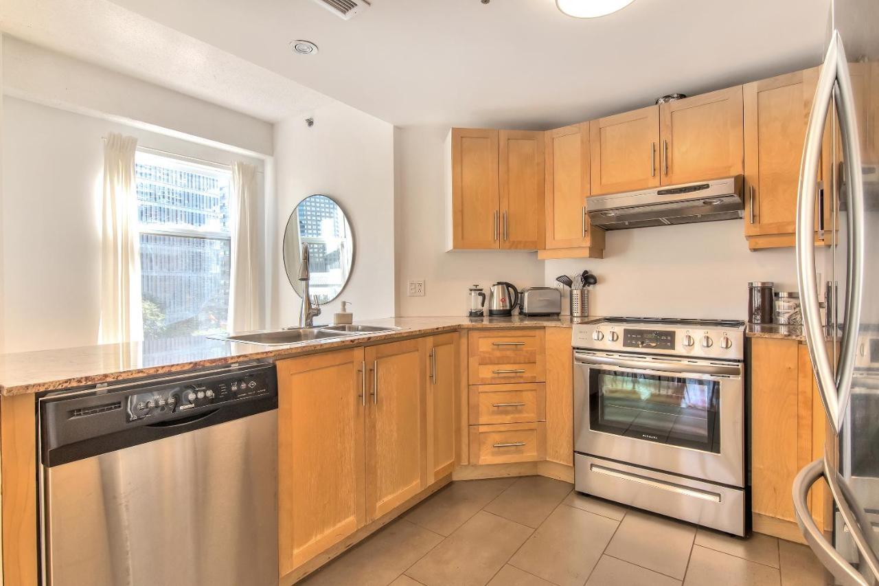 Place-Des-Arts Suites Montreal Zewnętrze zdjęcie